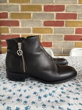 Wishbone Collection Women’s Black Leather Ankle Boots with Side Zip